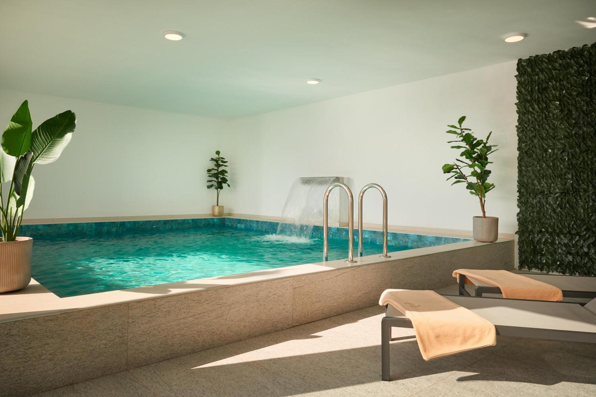 Hotel Moeesy, Blue & Green Oasis Хвар Екстер'єр фото